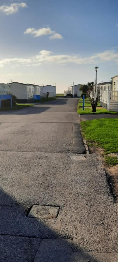 Masons By The Sea Heysham Static Caravan Sleeps 8 Pet Friendly Eksteriør billede